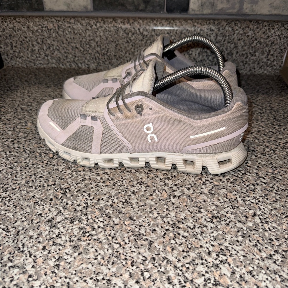 On Running Women's Sneakers in Gray and Cream